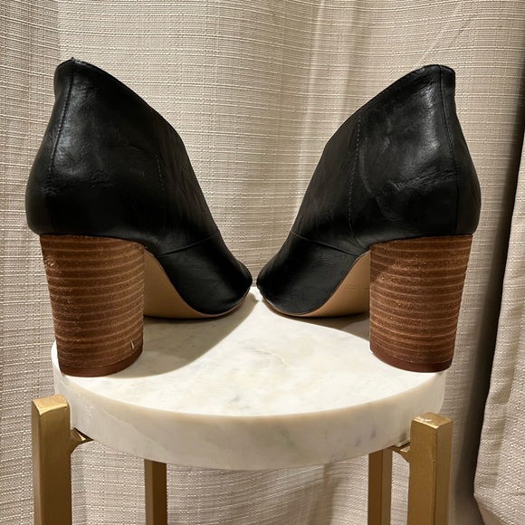 Black (faux) leather high heels, size 7.5 - never worn! - Picture 7 of 13